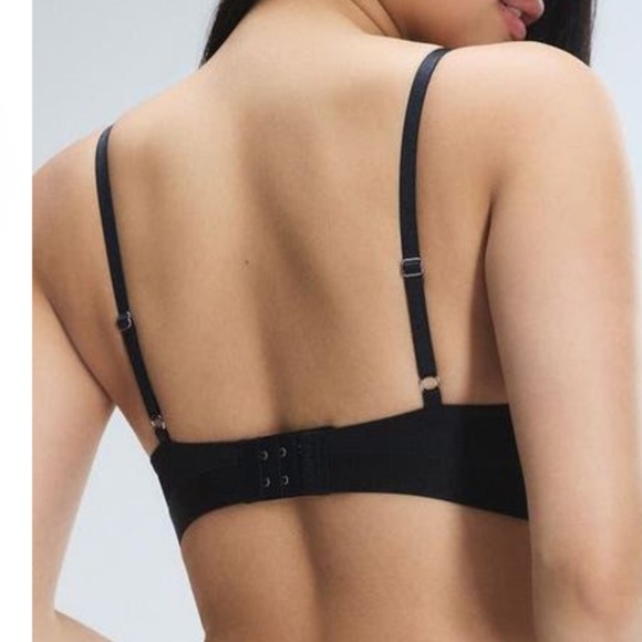 Savage X Fenty Bralett & Thong Set - Picture 2 of 11